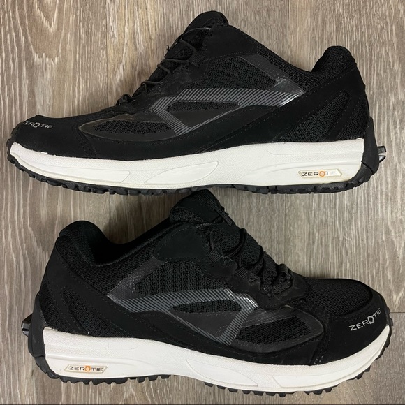 MENS ZEROTIE ROCKY RUN CHARCOAL BLACK SNEAKERS SHOES SIZE W7 - Picture 1 of 10